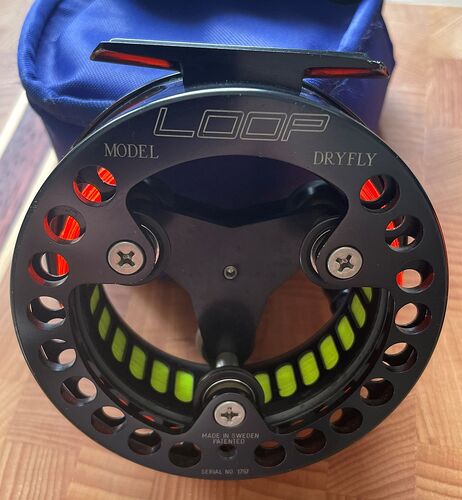 LOOP Dry Fly 1757 (4-6)