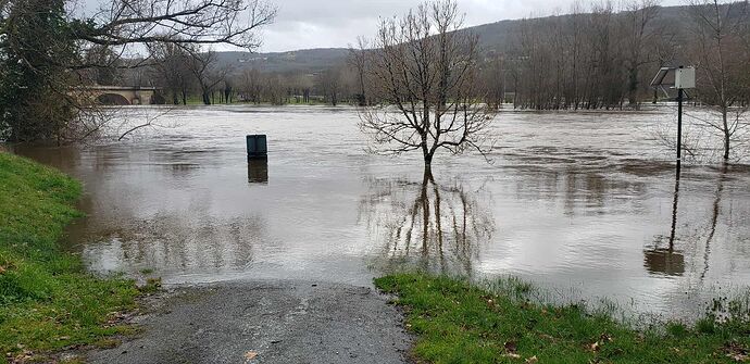 628325692_1421275382739069_1629948858761253359_n