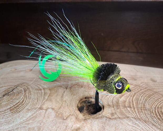 Diver Belly hair vert-chartreuse avec wiggle tail (5)