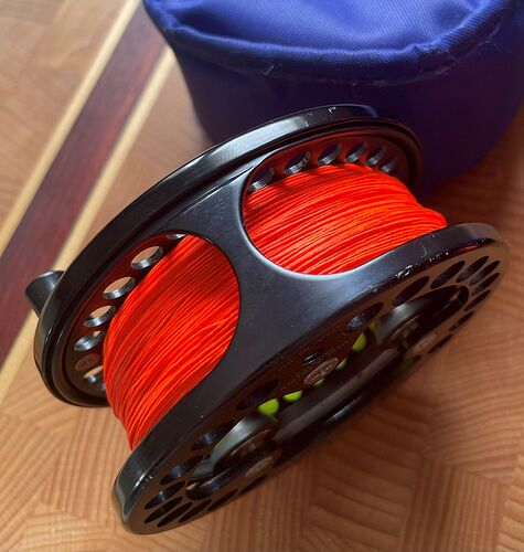 LOOP Dry Fly 1757 (6-6)